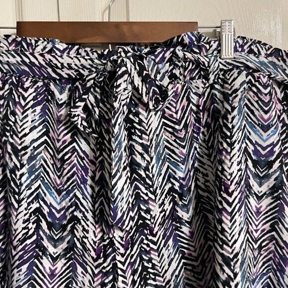 Torrid Womens NWT Challis Chevron Black & White Pockets Paperbag Shorts Size 4X - Picture 5 of 9